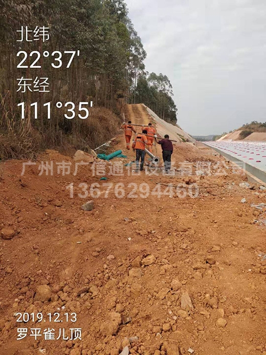 25米简易型三管塔