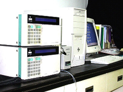 高效液相色谱仪