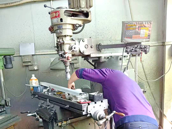 东莞高埗台湾旭正铣床维修