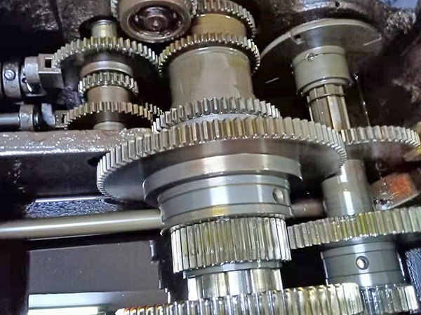 广东省佛山市大连机床集团CDL6236车床维修