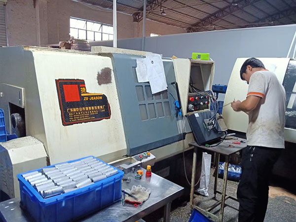 东莞高埗镇凯恩帝系统数控车床维修