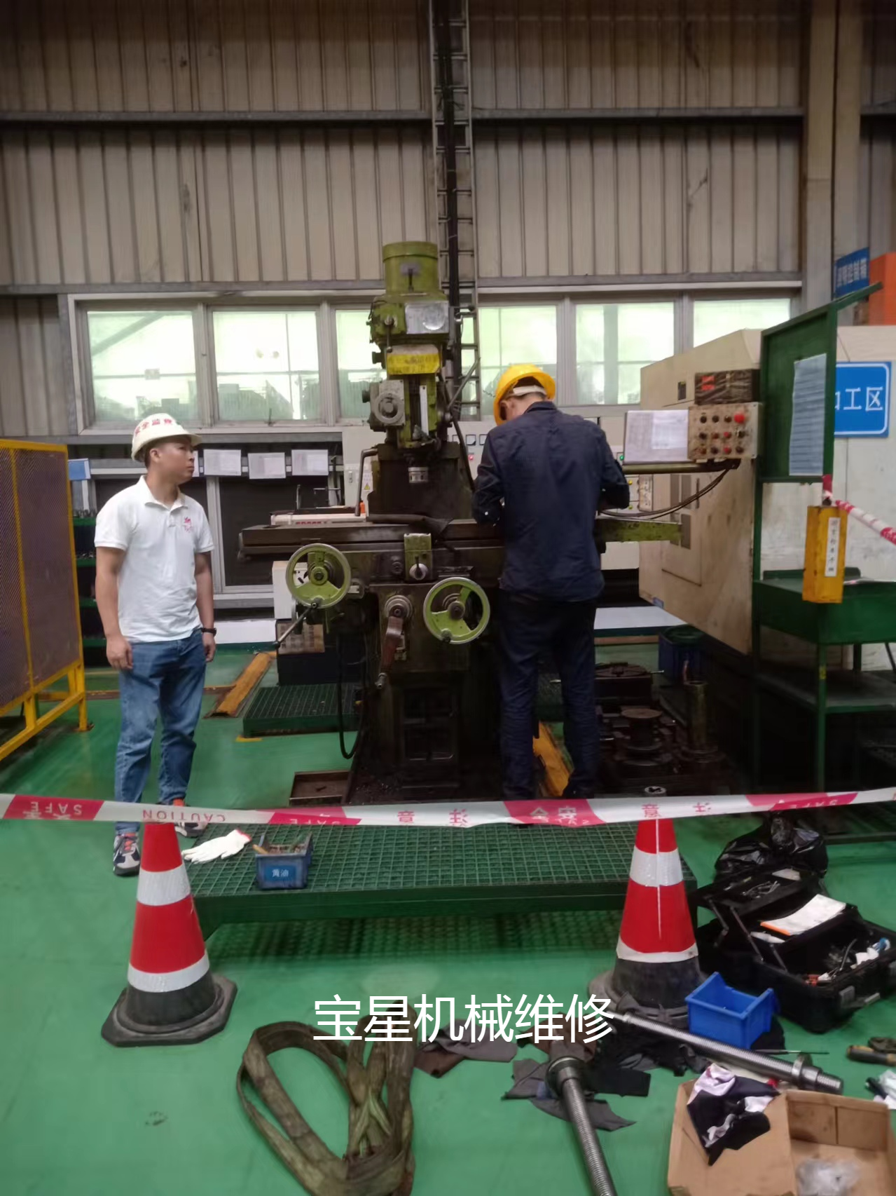 广州市黄埔区振英工业股份有限公司CY－6300铣床维修