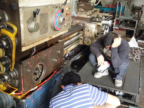 东莞广州机床厂CW6180E车床维修