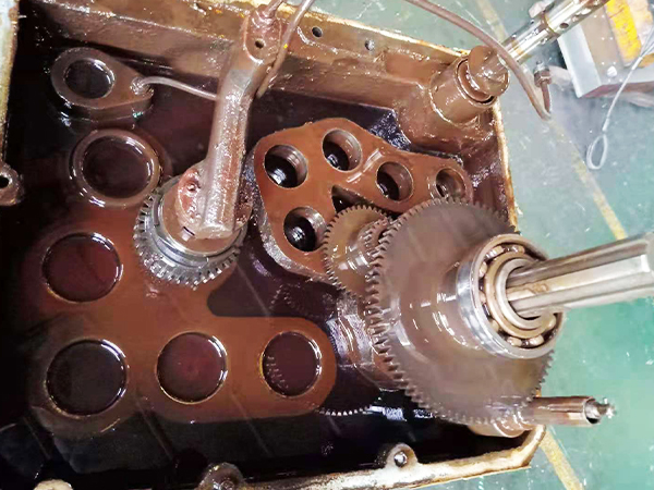 东莞大朗中捷Z3050Ⅹ16/1摇臂钻床维修