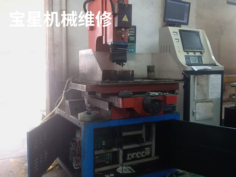 东莞市常平镇振邦Z3525打孔机维修