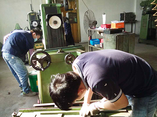 惠州宇青618手摇磨床维修