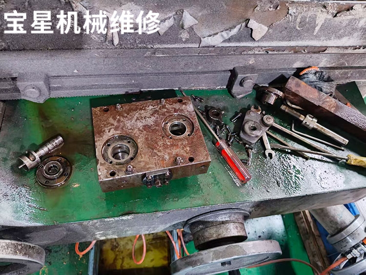 东莞市桥头镇KGS一250AH平面磨床维修