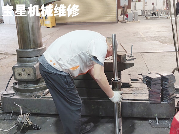 东莞市寮步镇Z3050X16 1摇臂钻床维修