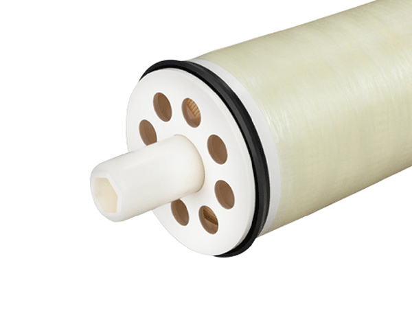 反渗透膜污染的形成及其设备的维护