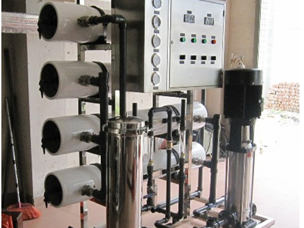 4吨1小时反渗透设备