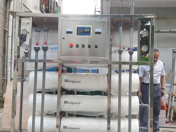 反渗透设备