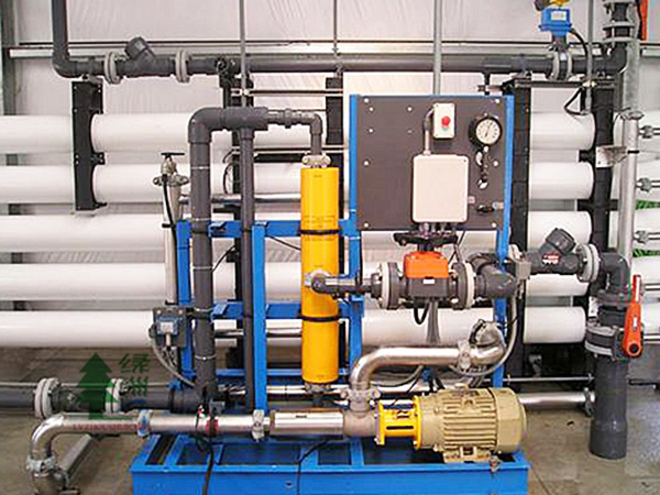 海水淡化设备2吨1小...