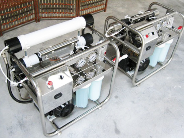 小型海水淡化设备10...