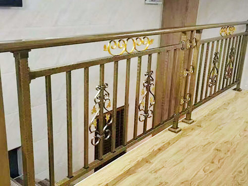 高档铝艺阳台栏杆