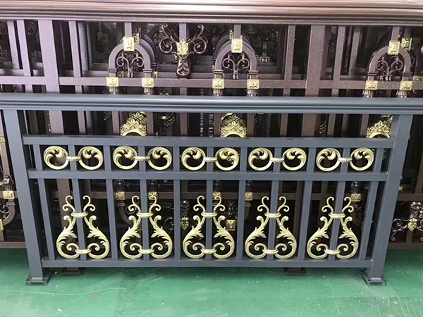 高端铝艺阳台栏杆制作
