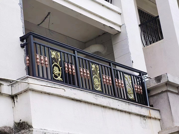 东莞铝艺阳台栏杆定做
