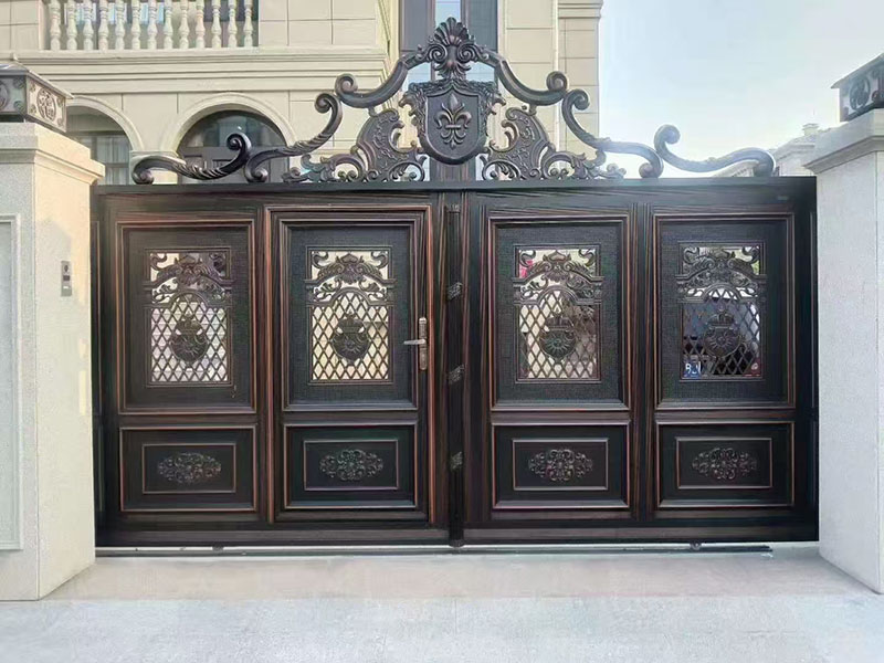铝合金大门