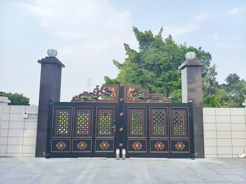 铝合金大门