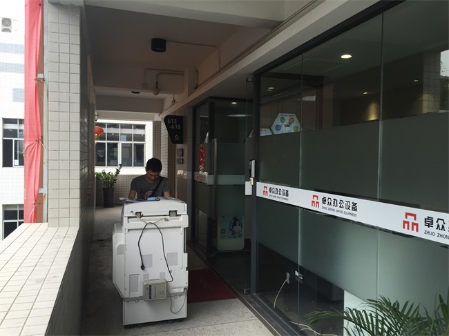 卓众复印机租赁送机