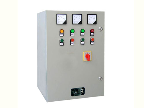 What are the regulations regarding the upper oil temperature and temperature rise of a running transformer?