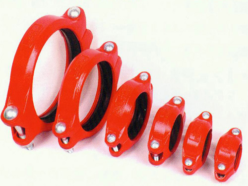 挠（钢）性卡箍接头