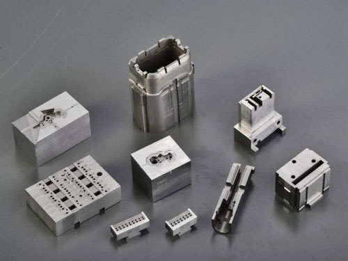 精密模具的四大特性