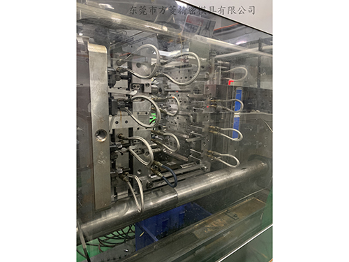 A区试模注塑车间