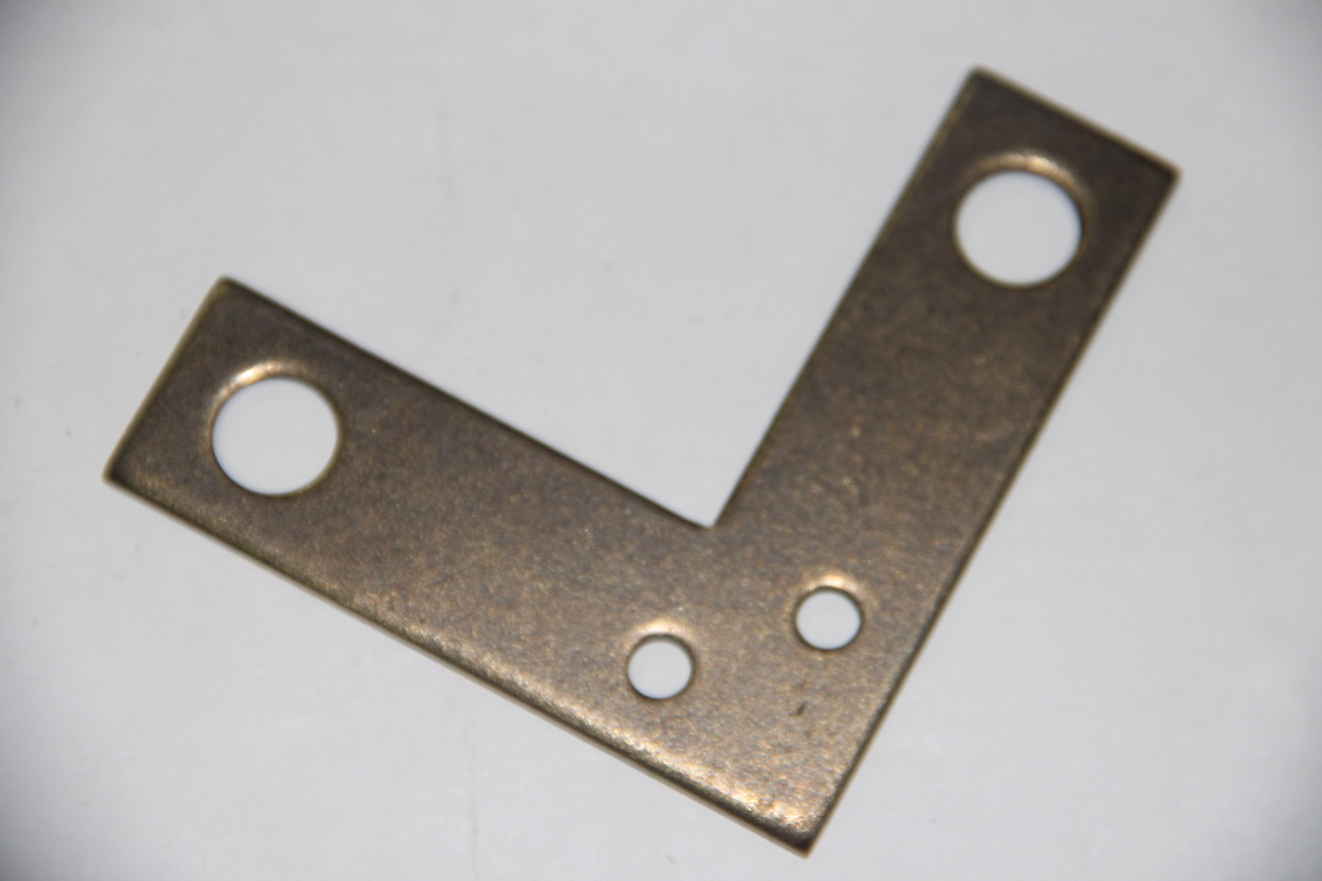 L型角铁，东莞宏浩五金制品有限公司专业生产