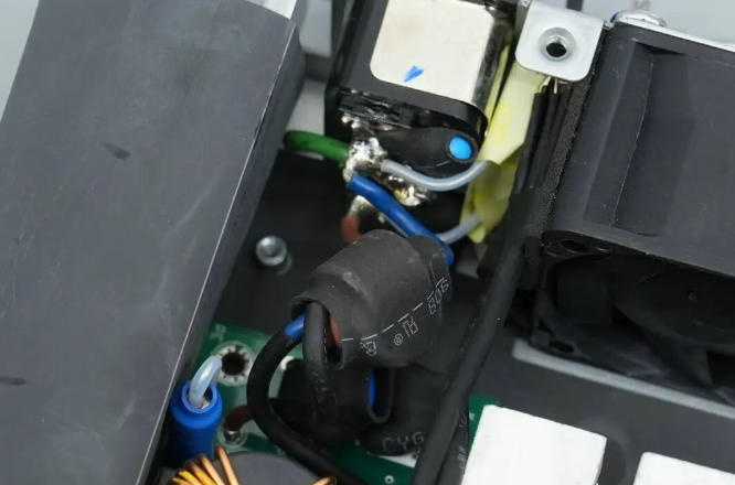 ​贴片Y电容的脚距、耐压与绝缘类型对变压器设计的影响