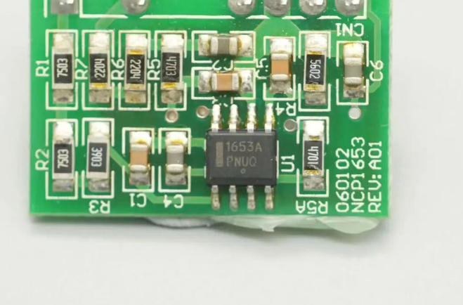 ​贴片磁珠（电感）在变压器数字控制电路中的电源去耦应用