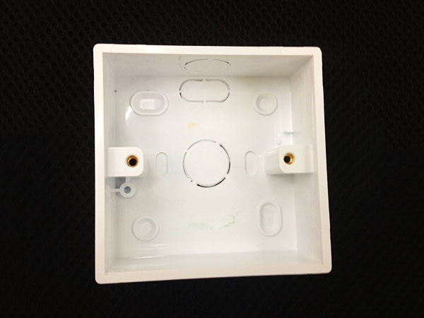 明装线盒的重要性