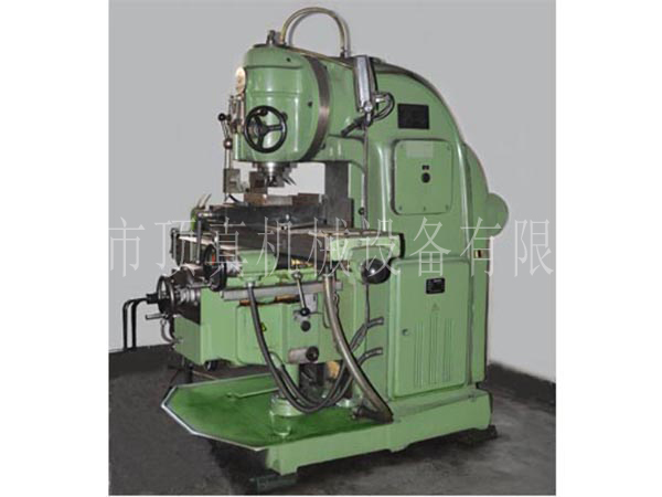 立式升降台铣床