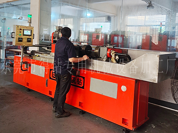 深孔钻加工车间