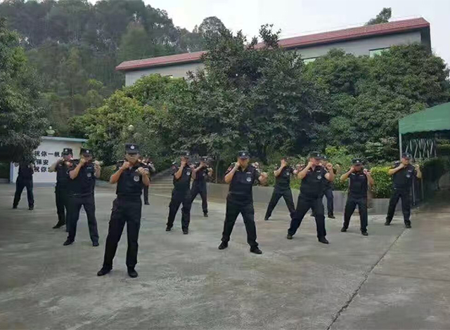 学校保安服务