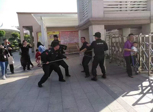 学校保安服务