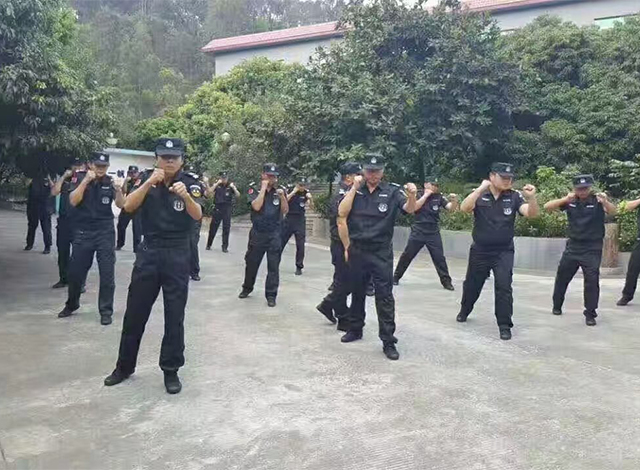 学校保安服务
