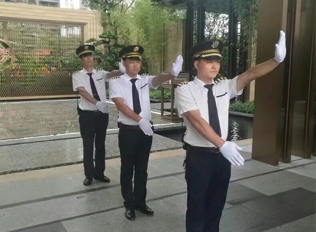 银行保安服务