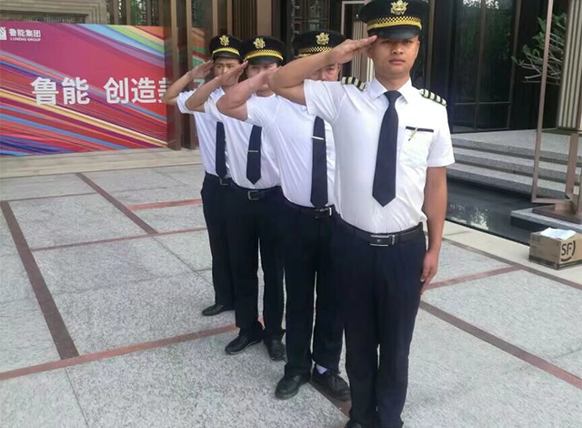 银行保安服务
