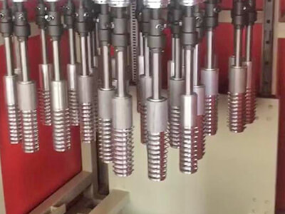 表壳生产实拍视频