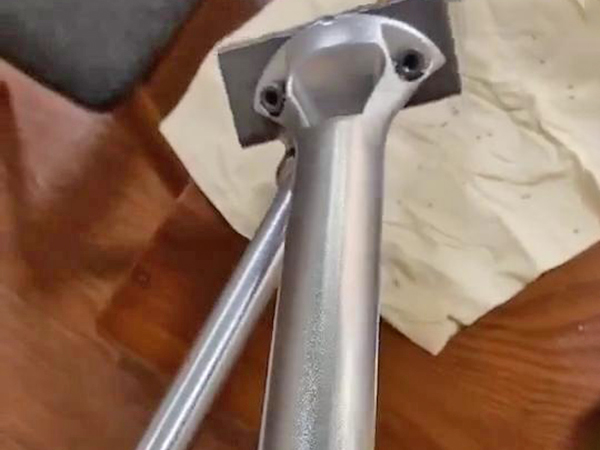 粗坯锅柄抛光后视频