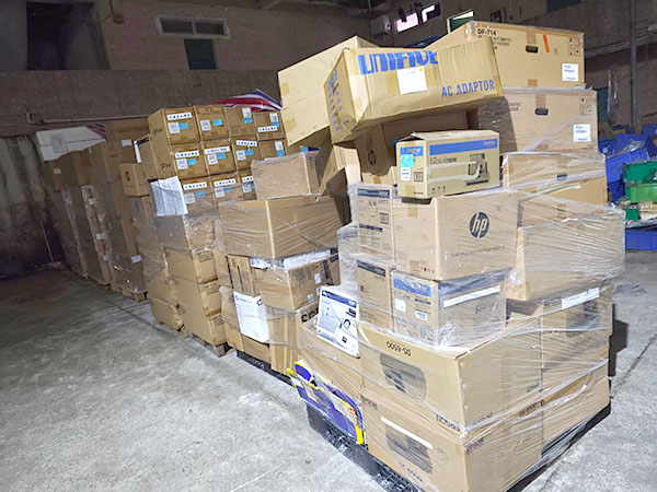 回收国内工厂一切呆滞物料