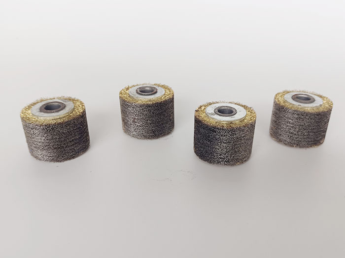 脱漆机打磨刮漆剥漆钢丝轮的优缺点