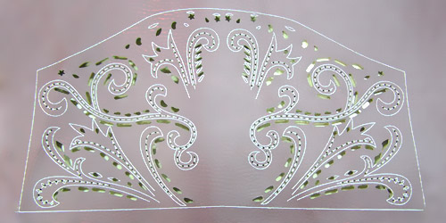 激光镭雕机的正确装置与在塑料上的应用