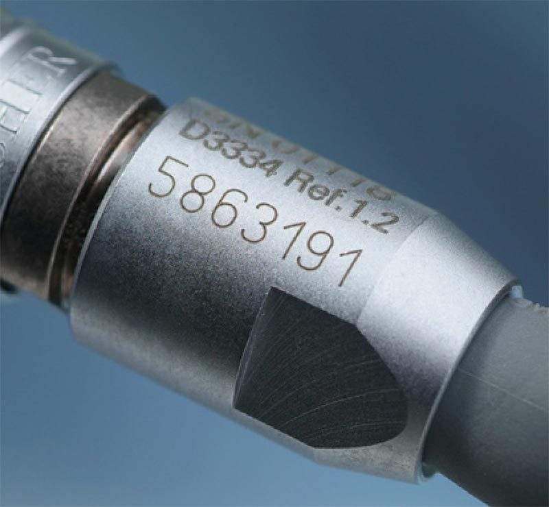 老板们为什么说金属激光打标机加工优势明显