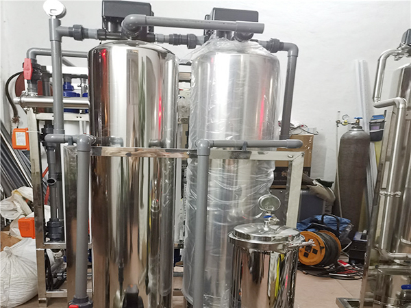 砂碳过滤罐公司