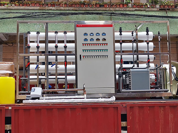 超纯水设备整车发货