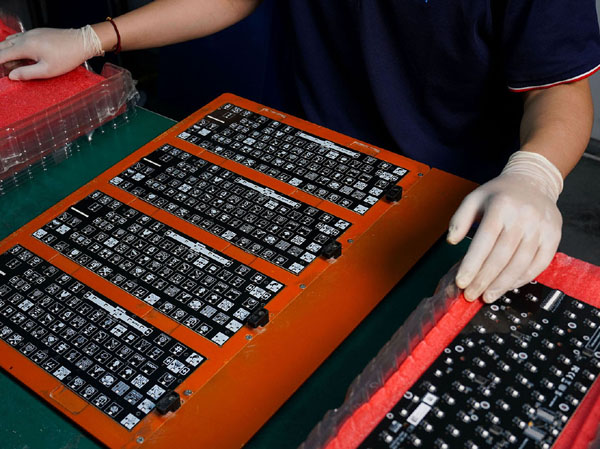 键盘鼠标 UV涂覆