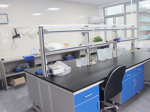 研发室工作台