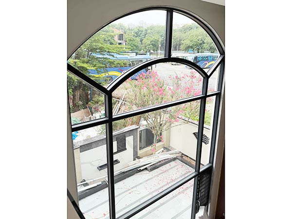 东莞市上誉金鑫福门窗科技有限公司-超大全景落地窗