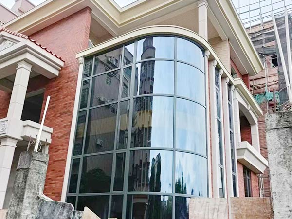 东莞市上誉金鑫福门窗科技有限公司-断桥窗户